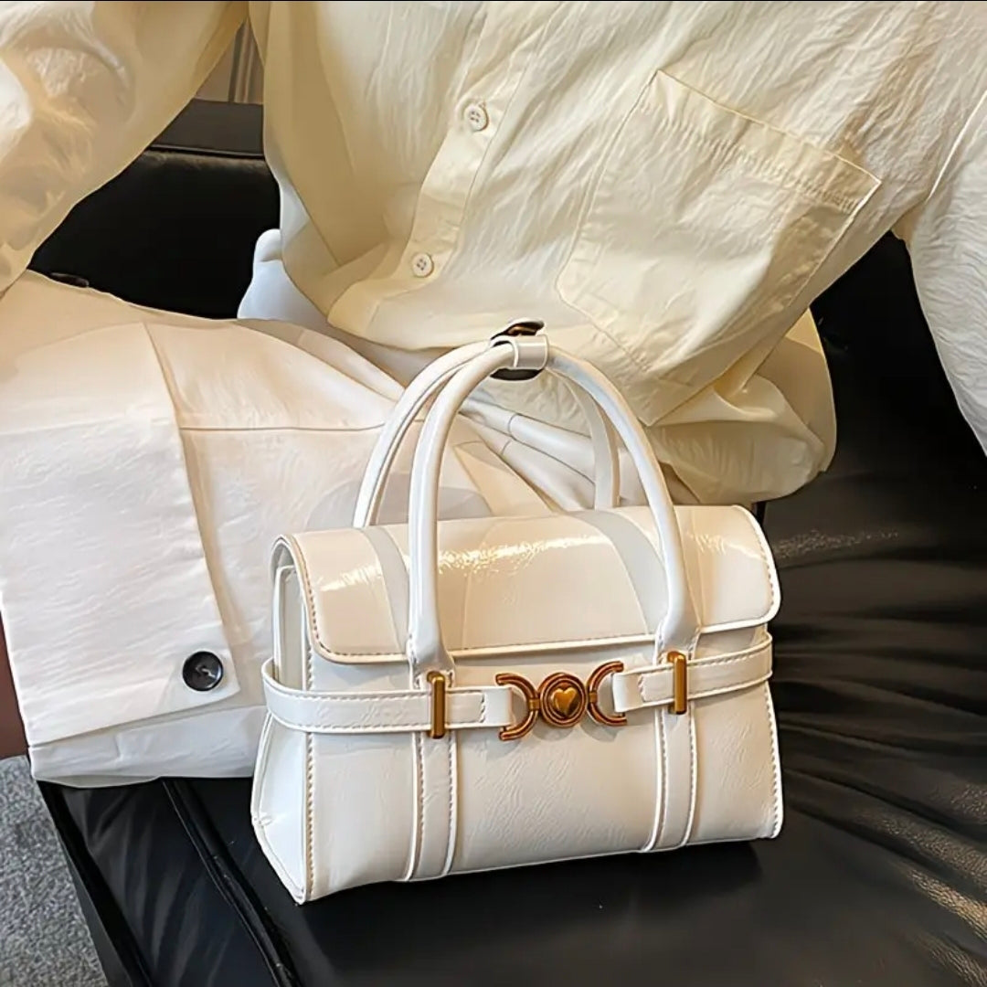 WHITE ELEGANCE