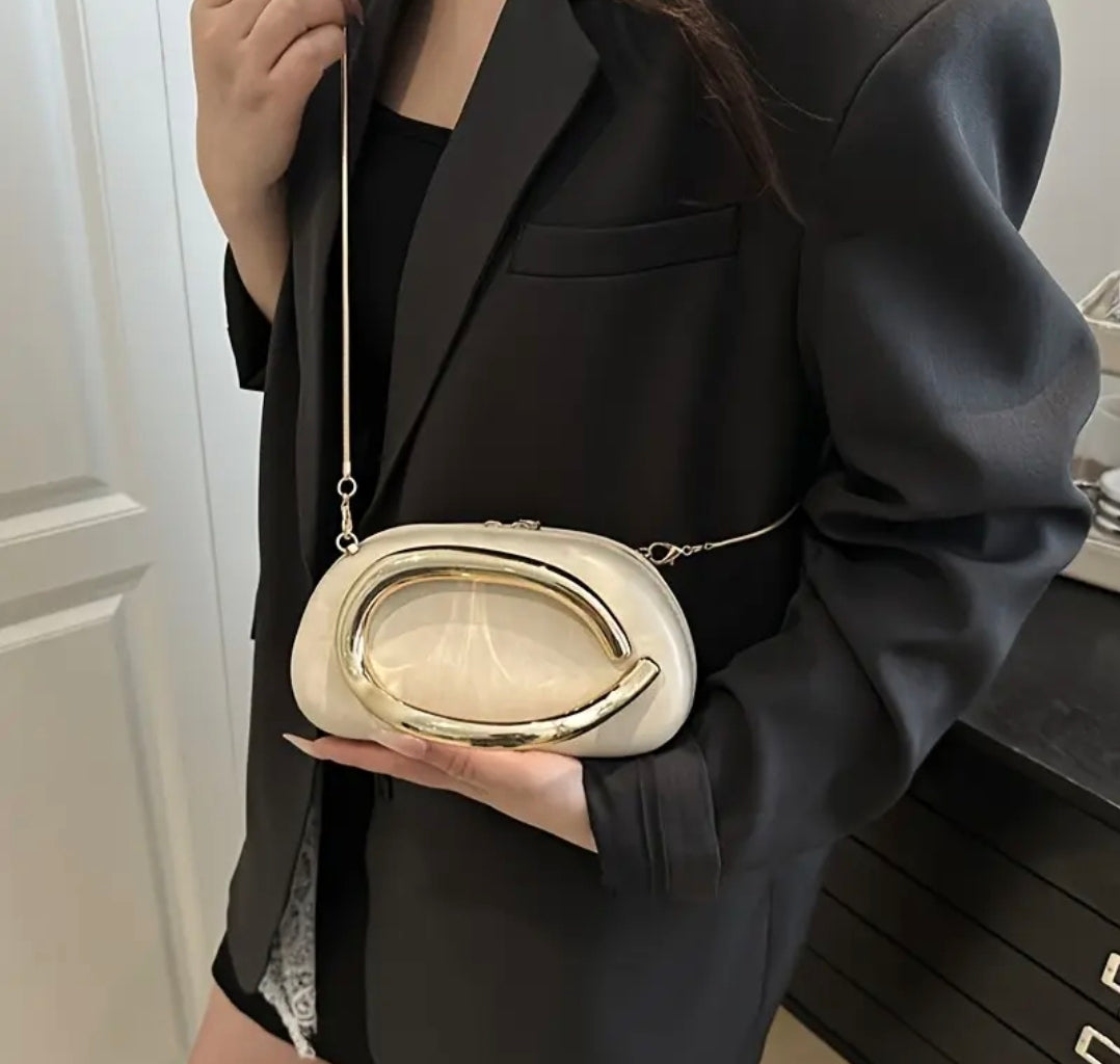 ELEGANTE CHIC