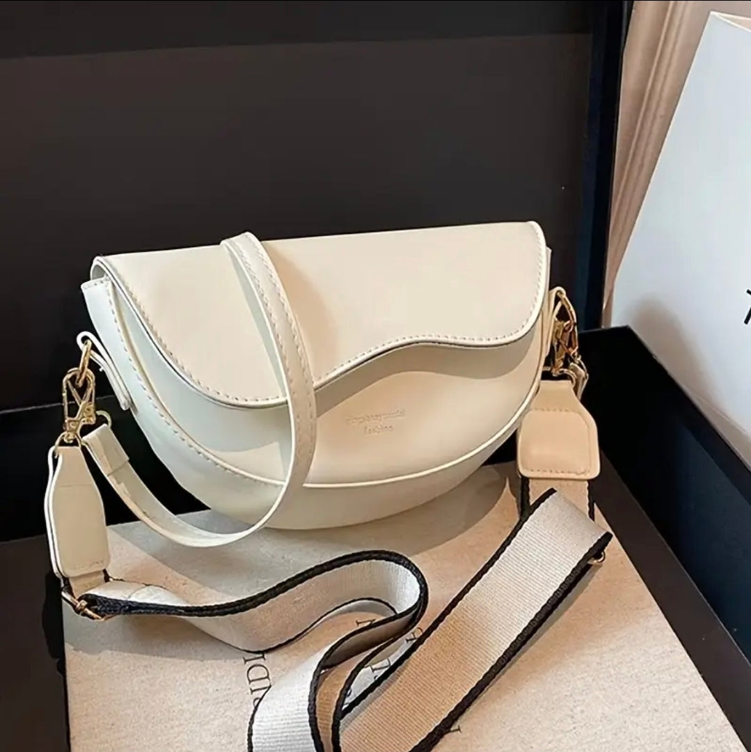OLA LUXURY