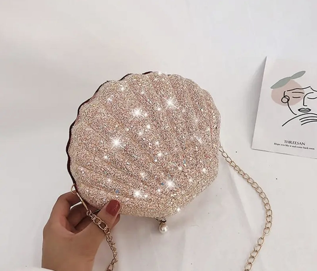 CONCHA BRILLANTE