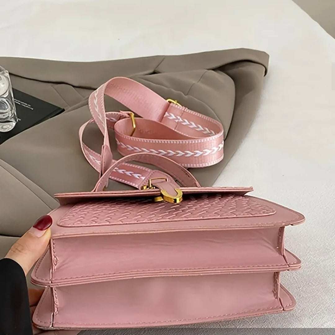 DE LUJO LUXURY