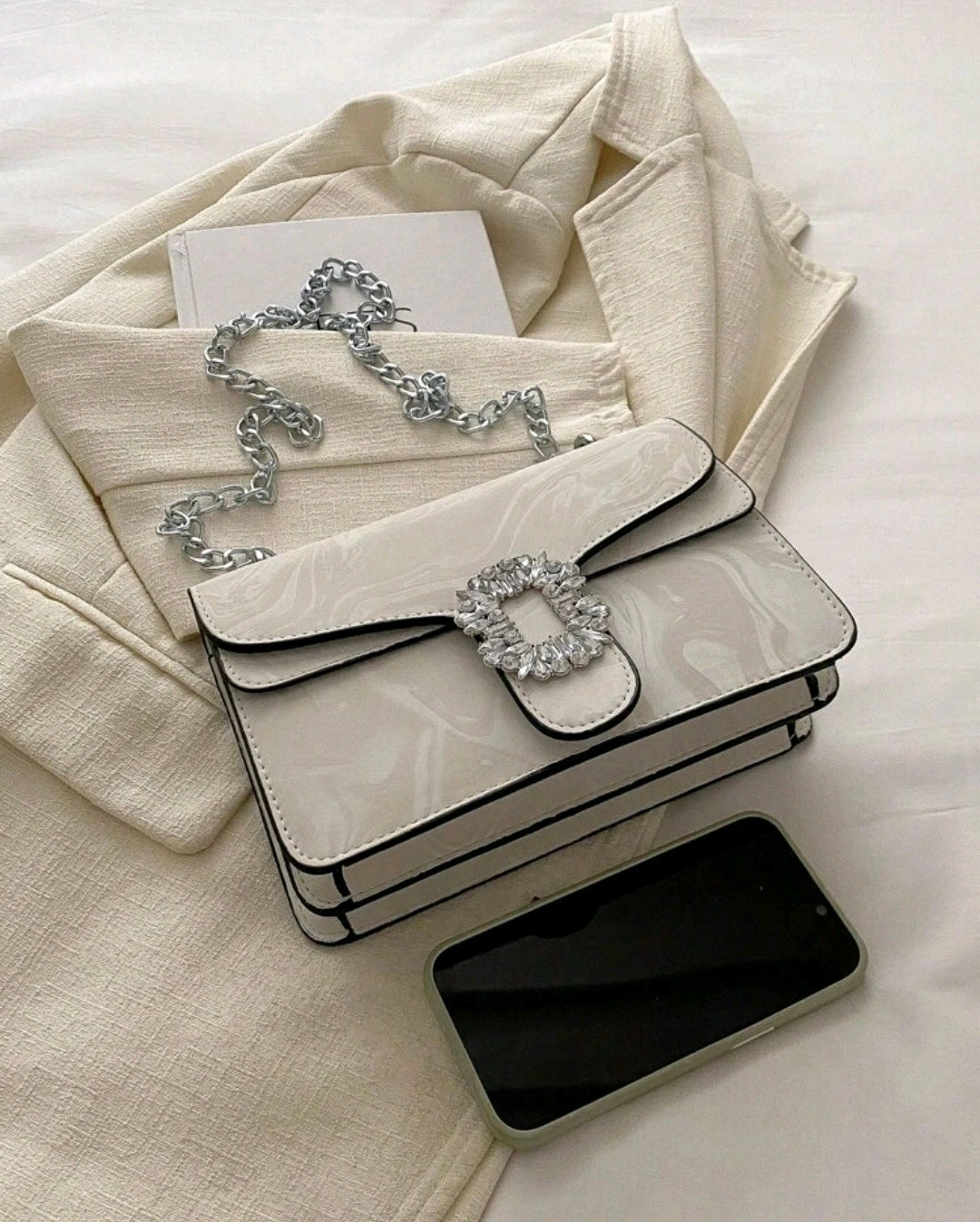 HEBILLA DIAMANTES
