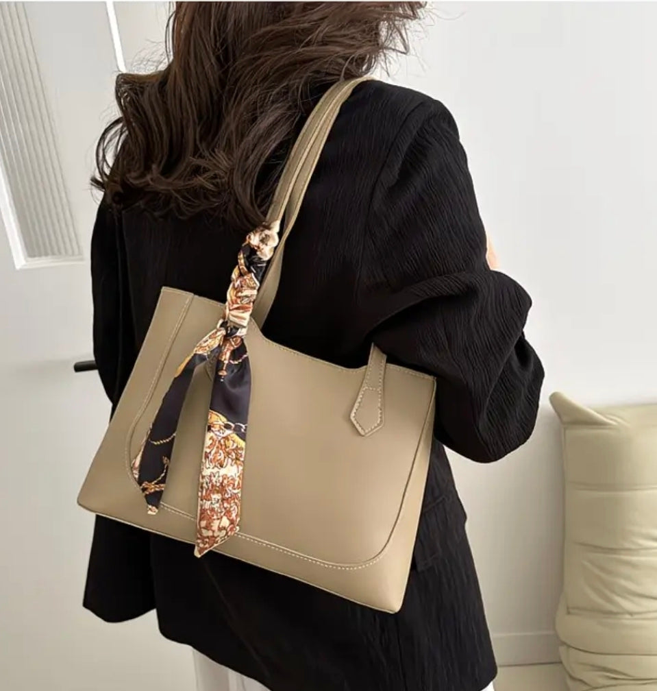CARTERA PAÑUELO