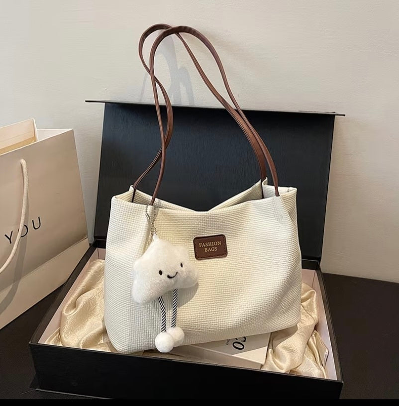 CARTERA LLAVERO NUBE