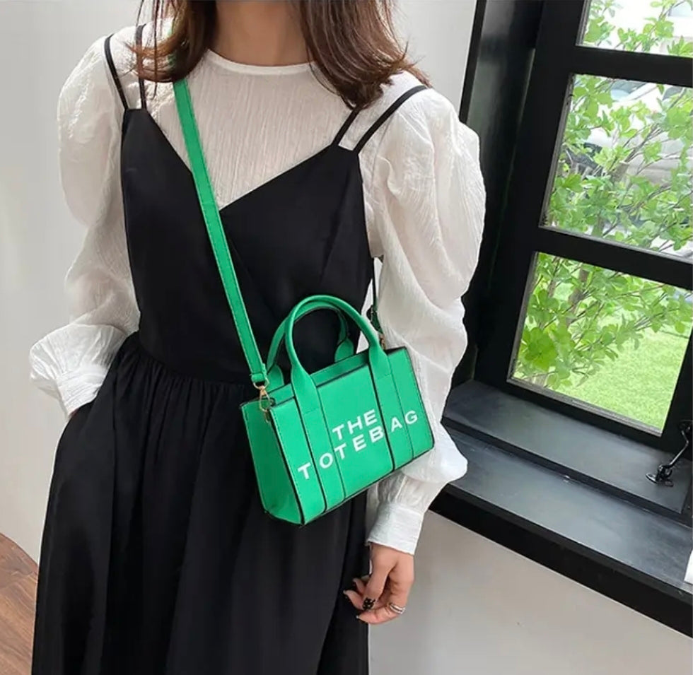 THE TOTE BAG