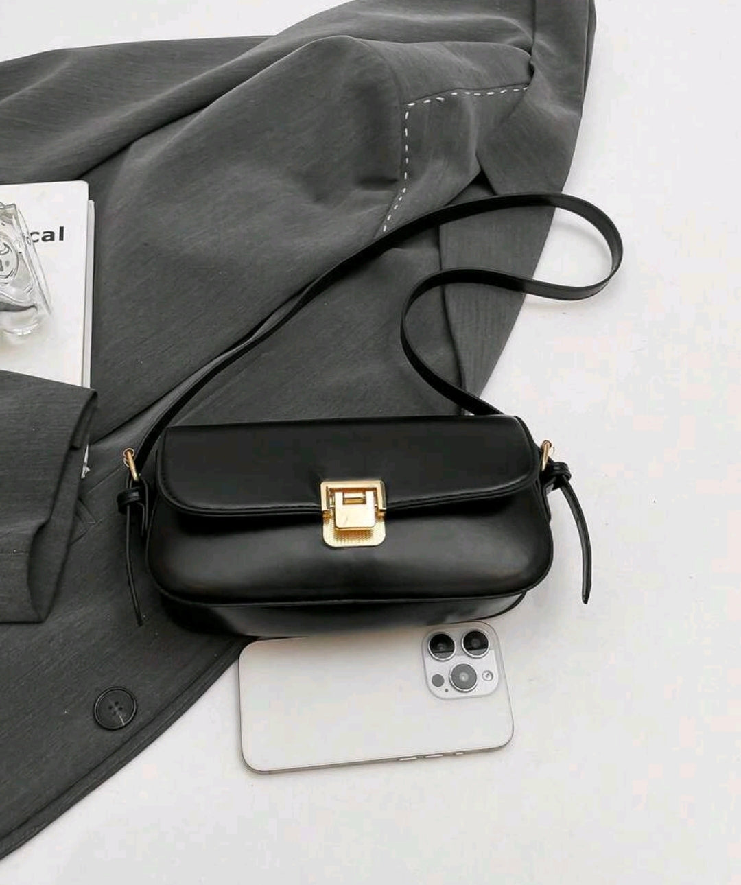 BLACK VINTAGE
