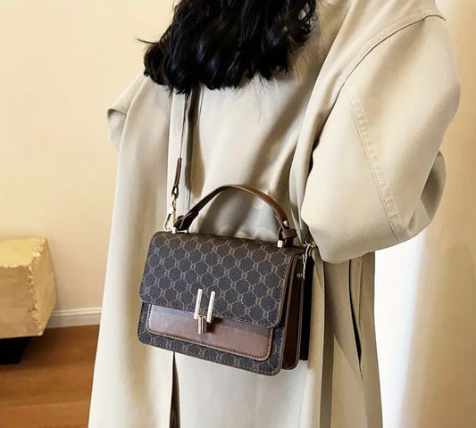 VUITTON HEBILLA