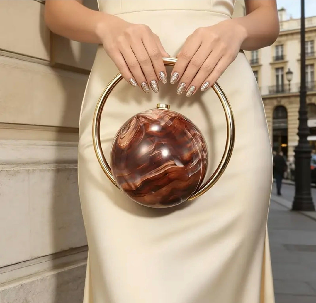 BOLA LUXURY
