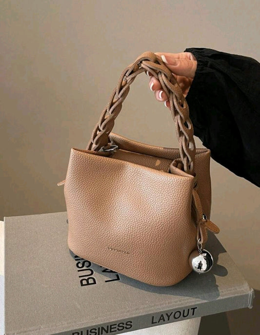 PURSE ELEGANTE